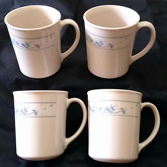 Corningware Other - Corning Ware (First Spring Design)